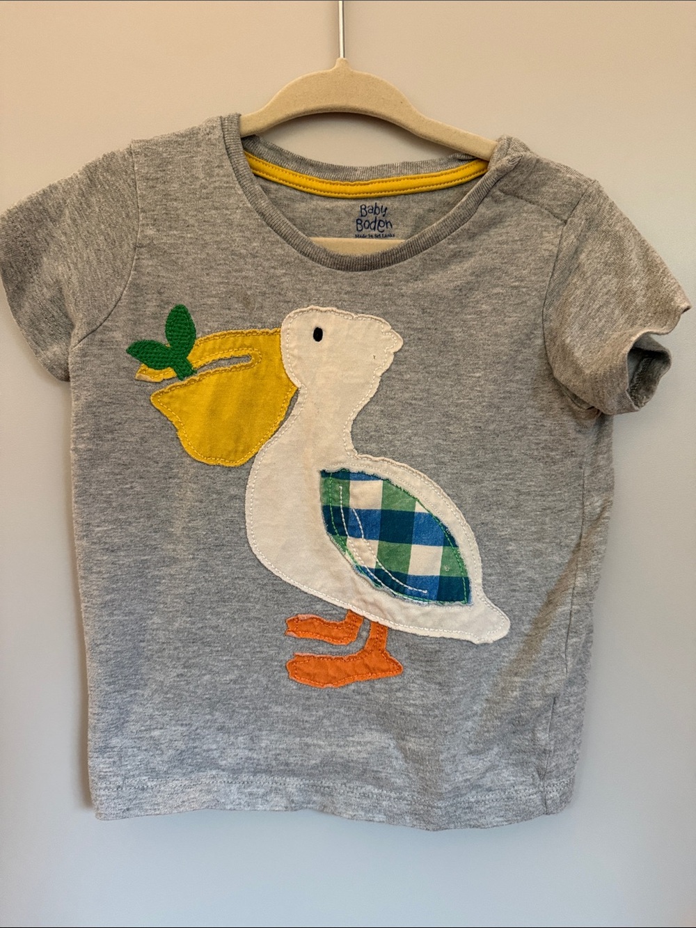 Baby Boden Grey Tee with Colorful Pelican Appliqué